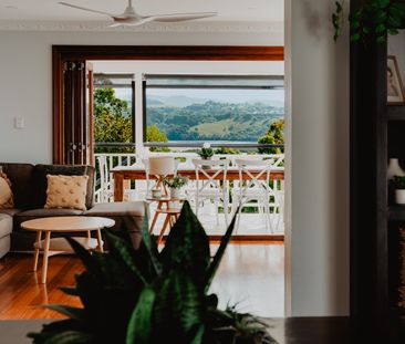 Spacious Family Home with Pool & Stunning River and Valley Views - Photo 4