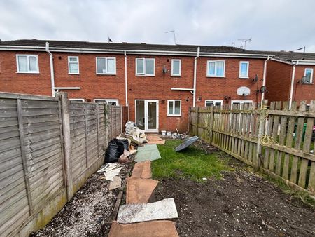 2 Bed Terraced House, Elizabeth St, M8 - Photo 5