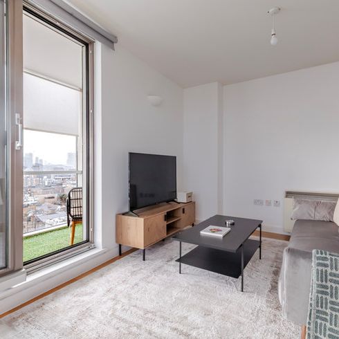 Kelday Heights, Spencer Way, Limehouse - Photo 1