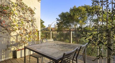 Urban Sanctuary - Photo 4