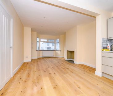 Wood Crescent, Hemel Hempstead - Photo 2