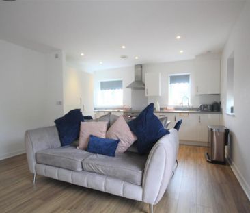 2 bedroom apartment to rent - Photo 2