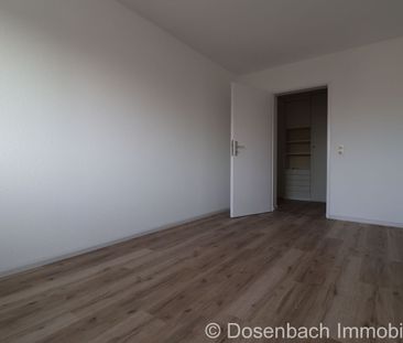 Frisch renovierte 3-Zimmer-Wohnung im 4. Obergeschoss mit Lift und ... - Photo 6