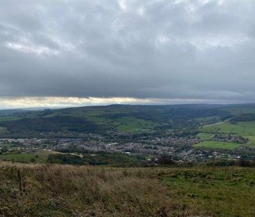 Fairway View Cottage, Hebden Bridge, HX7 - Photo 3