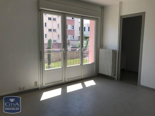 Location Appartement 1 pièce 28m² CHATEAUROUX 36000 - Photo 1