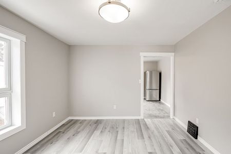 For Lease - 33 Rose Avenue Unit# Upper, Brantford, Ontario - Photo 2