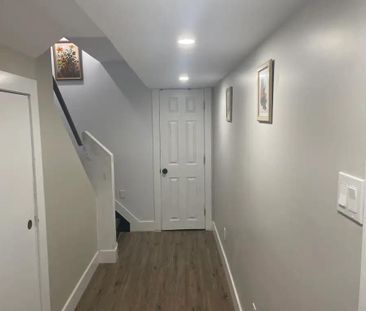 Appartement sous-sol à louer - Photo 1