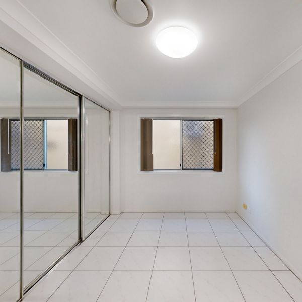 Perfectly positioned apartment - call now to inspect - Photo 1