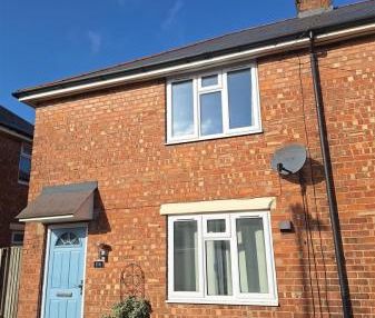 2 bedroom End of terrace house To Let - Photo 3