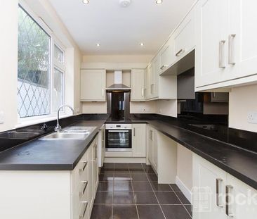 2 bedroom house to rent - Photo 3