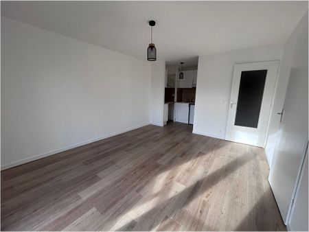 1 Pièce bis Centre ville – - Photo 2