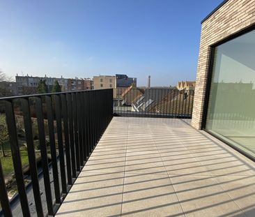 Prachtige penthouse met 2 ruime terrassen - Photo 2