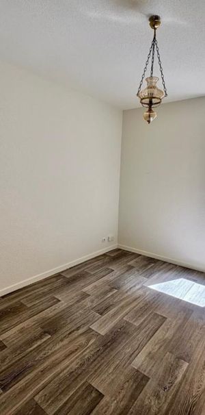 APPARTEMENT T1 BIS A LOUER A ROANNE - HYPER CENTRE : - Photo 1