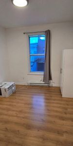 2 CH - 1 SDB - Montréal - $1,700 /mo - Photo 3