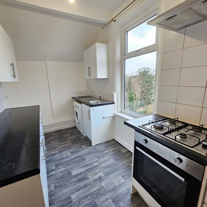 1 Bed Flat, Cleveland Road, M8 - Photo 1