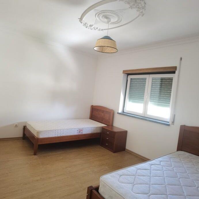 Moradia T4 em Leiria - Photo 1