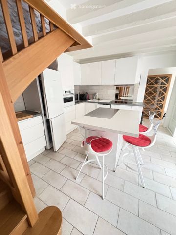 Duplex - Photo 3