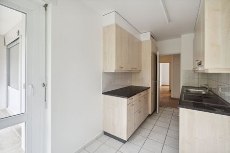 "Freundliche helle Wohnung in Riehen" - Photo 5