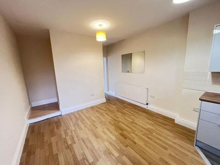 Woodborough Road, Nottingham, NG3 - Photo 5