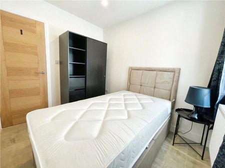 Park Drive, Ascot, Berkshire, SL5 0BE - Photo 5