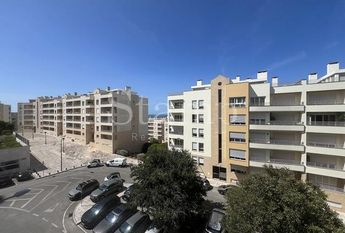 Apartamento T3 em Lisboa
