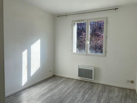 Appartement 2 Pièces 50 m² - Photo 2