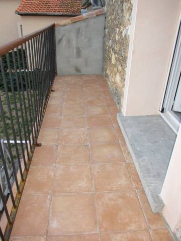 Location Appartement 2 pièces 46m² NARBONNE 11100 - Photo 3