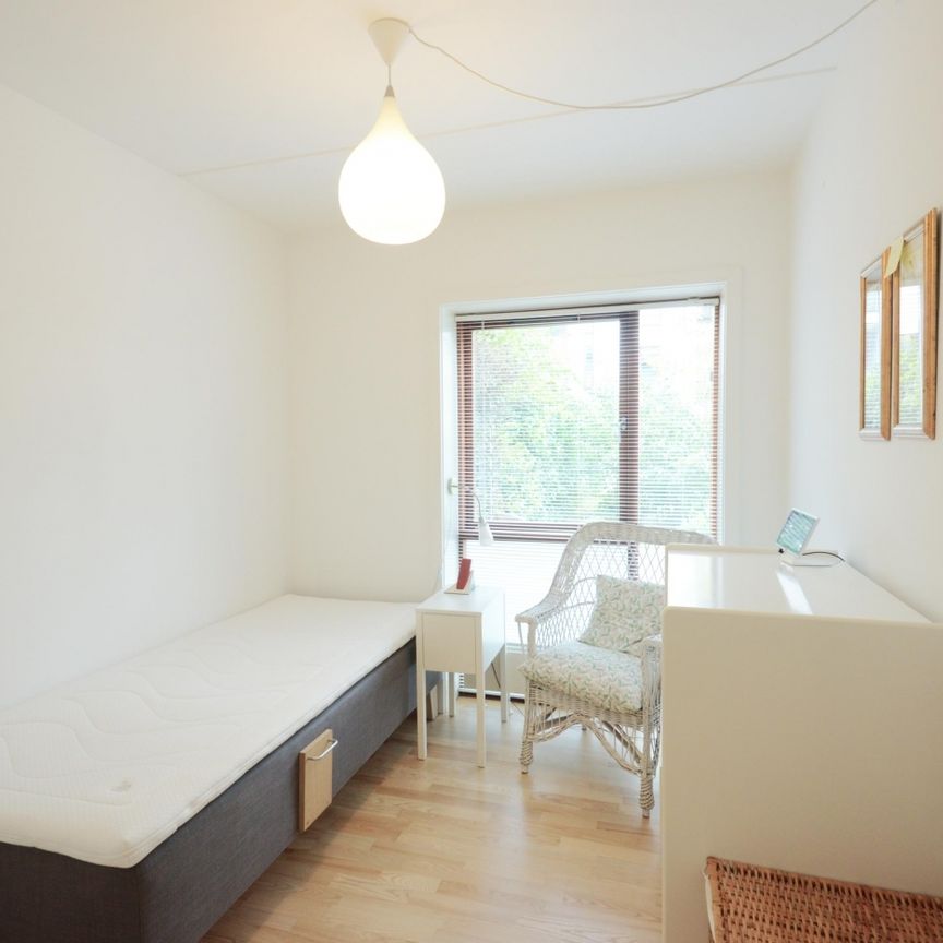 Overgaden Neden Vandet, København, Danmark (208-1837-01-001) - Foto 1
