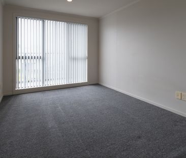 Henderson Apartment - Photo 1