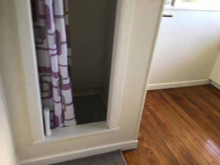 Spacious one bed unit - Photo 5