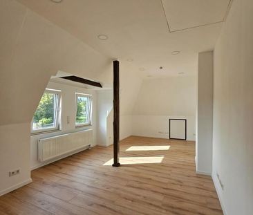 Helle, großzügig geschnittene 2-Zimmer-Wohnung - Photo 5