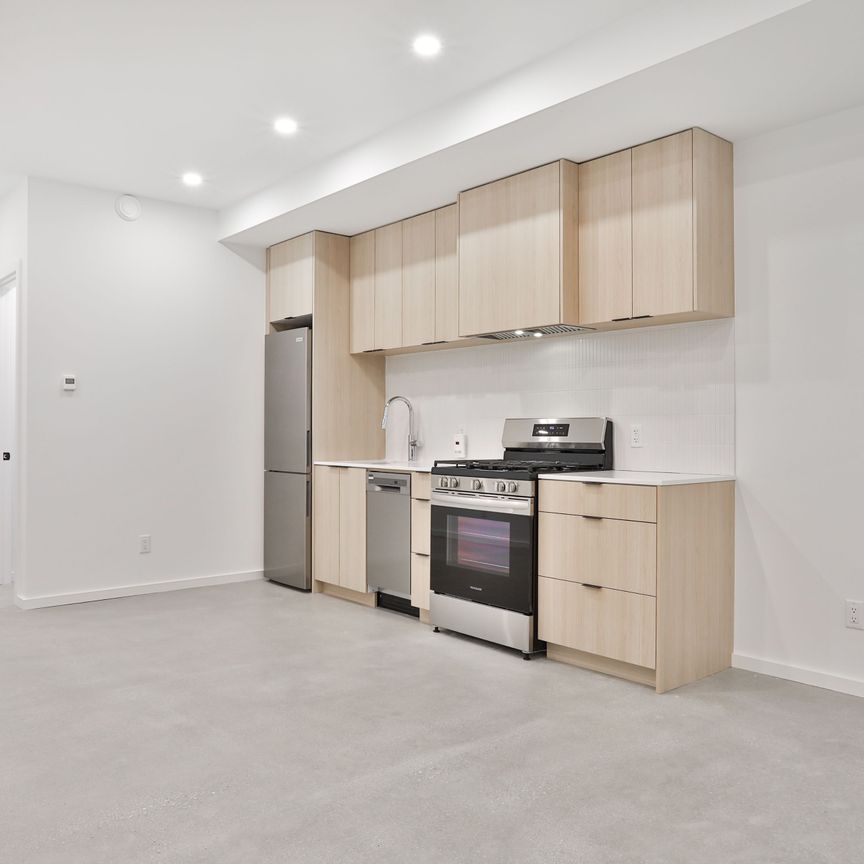 For Lease - 28 Salem Avenue Unit# 4, Toronto, Ontario - Photo 1