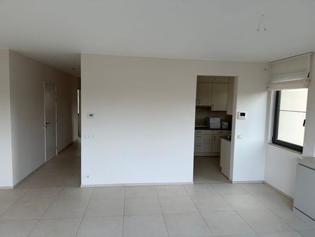 Appartement te huur - Foto 3
