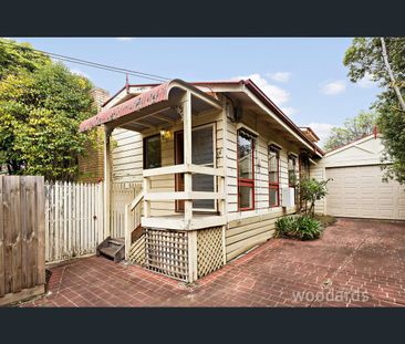 6 Newton Grove, Glen Waverley, Vic 3150 - Photo 2
