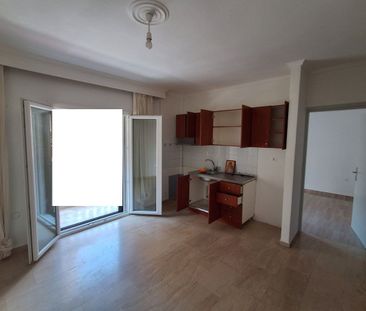 Studio/Γκαρσονιέρα για ενοικίαση Καΐστρι (Αμπελόκηποι) - Φωτογραφία 2