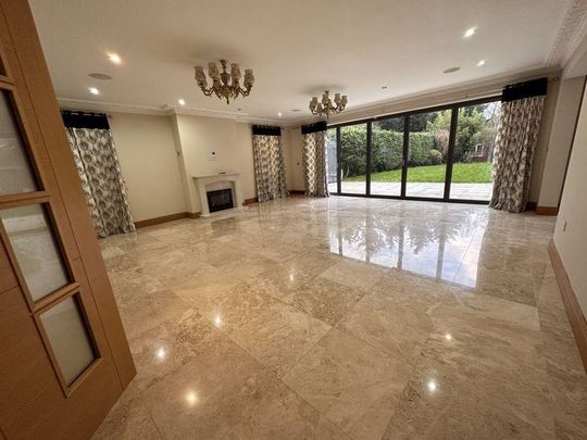 6 bedroom house to rent - Photo 1