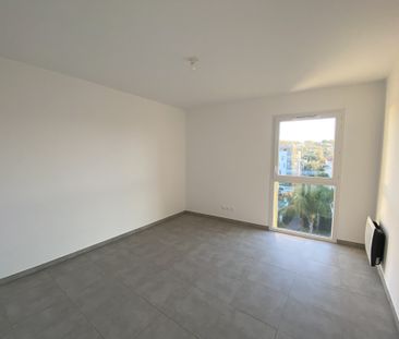 Location Appartement 3 pièces 61m² CAGNES SUR MER 06800 - Photo 4