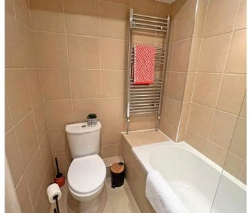 2 bedroom terraced house to rent - Photo 2
