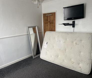 2 bedroom house to rent - Photo 3
