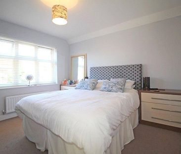 3 bedroom detached house to rent - Photo 6
