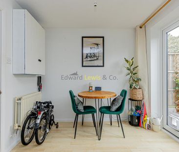 2 bedroom detached house to rent - Photo 3