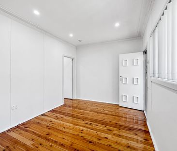 Prime Location & Lifestyle Convenience - Photo 2