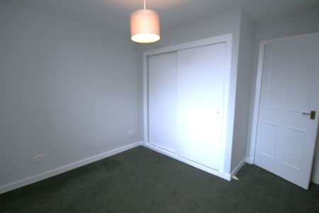 3 Bed Unfurnished Apartment, Balcurvie Road, Provanhall – Available 26/01/2026 - Photo 3