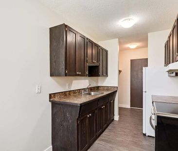 Renovated Suite - 2 Bedroom - Photo 1