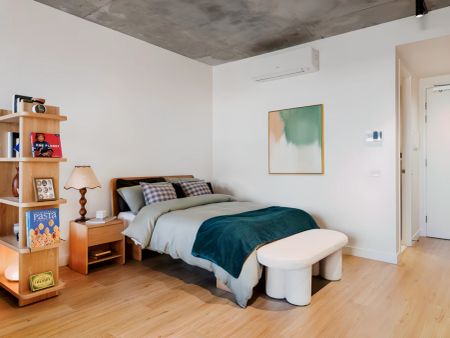 Kensington, Melbourne - Photo 3