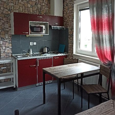 Pronájem bytu 1+kk a garsoniéry 35 m² - Photo 3