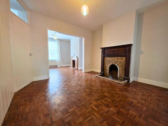 2 bedroom terraced house to rent - Photo 1