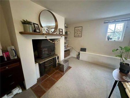 Binsted Place Cottage, River Hill, Binsted, Alton, Hampshire, GU34 - Photo 2