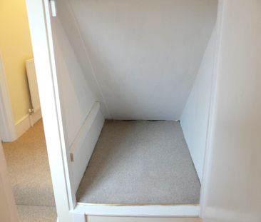 Evelina Road, London, SE15 - Photo 2