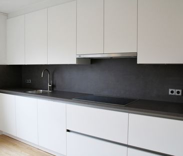 Ernest Claeslaan 29 - Photo 1